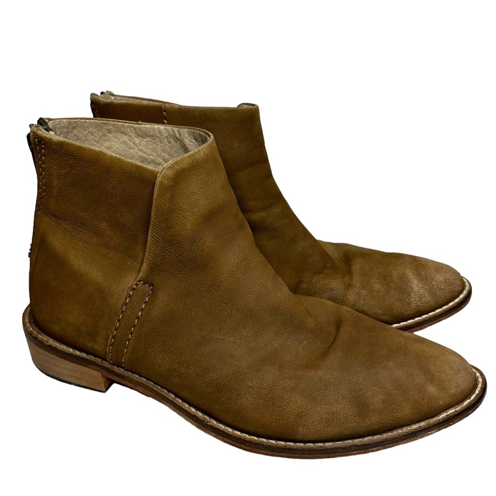 Free People Leather Century Flat Bootie Pointed Boots Size 9